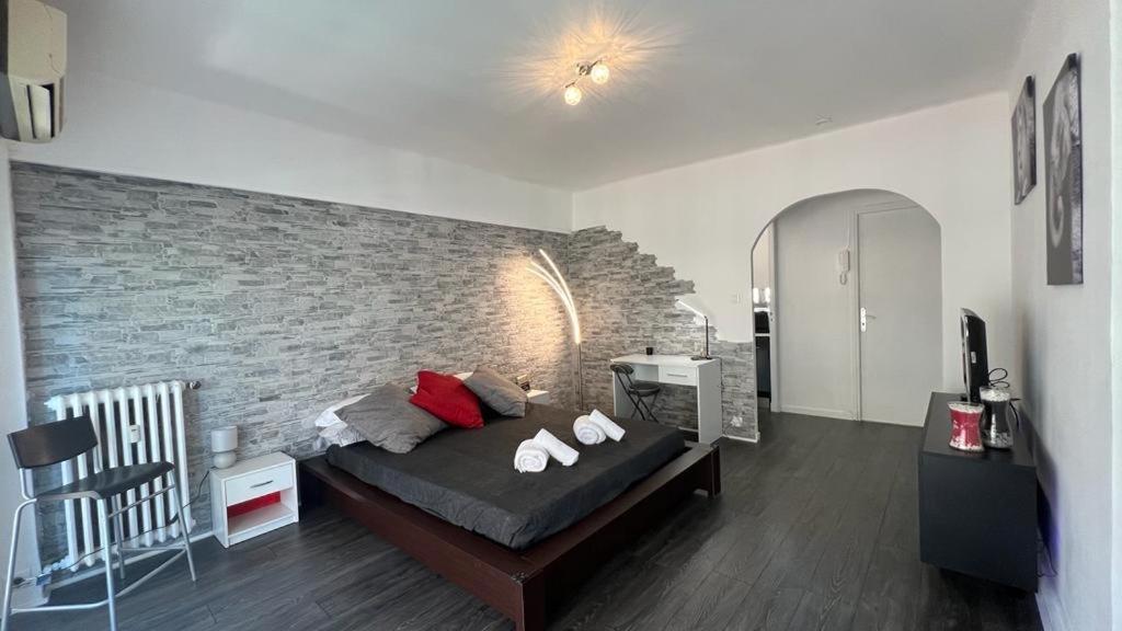 Apartamento Lovely In The Heart Of *